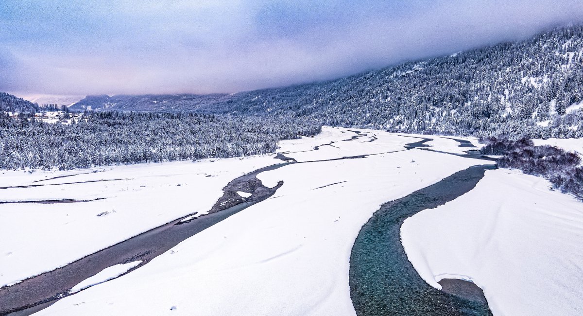 large-winter-im-lechtal-wildfluss-lech-1.jpg